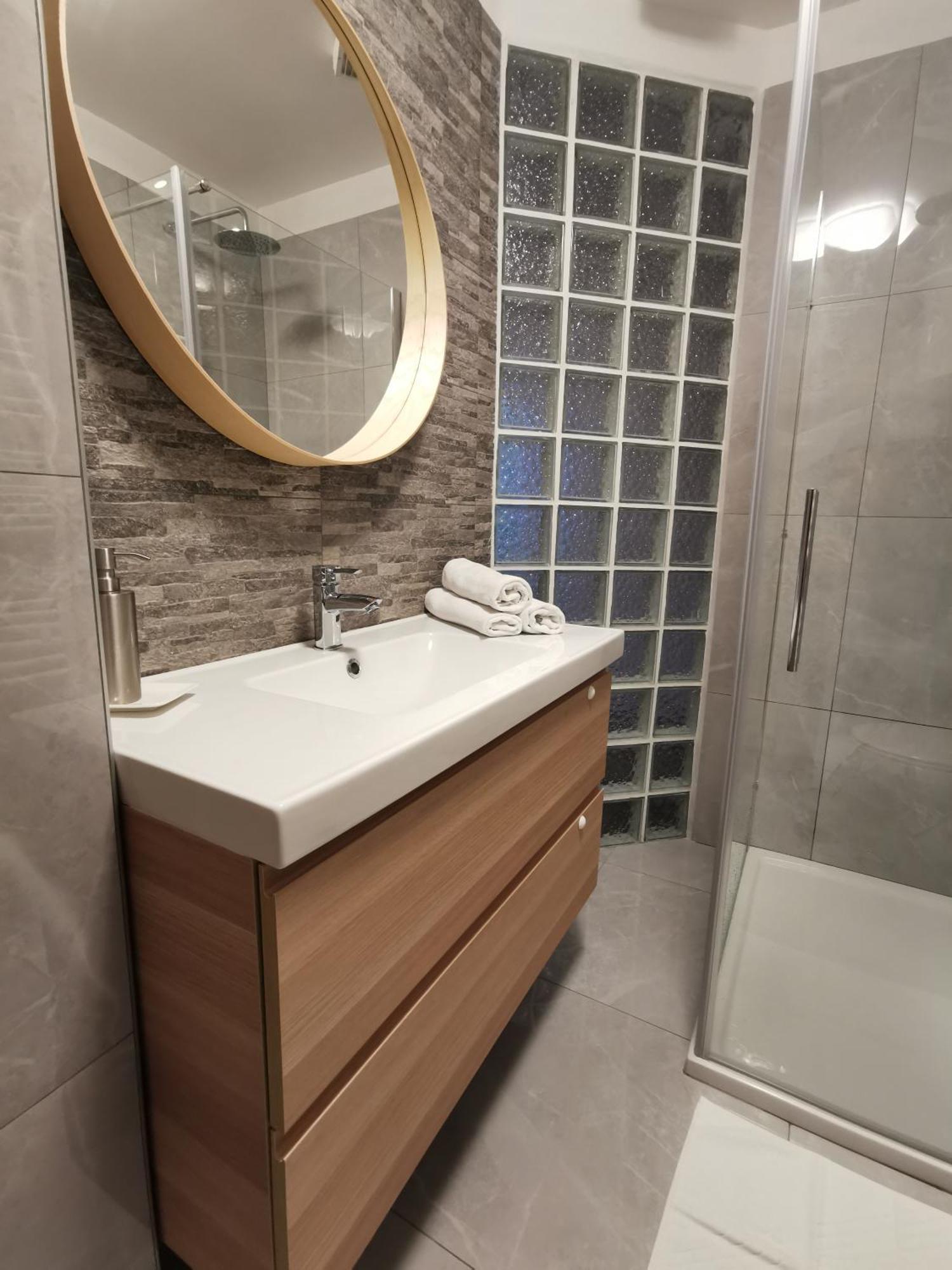 Apartments Volce Толмин Стая снимка